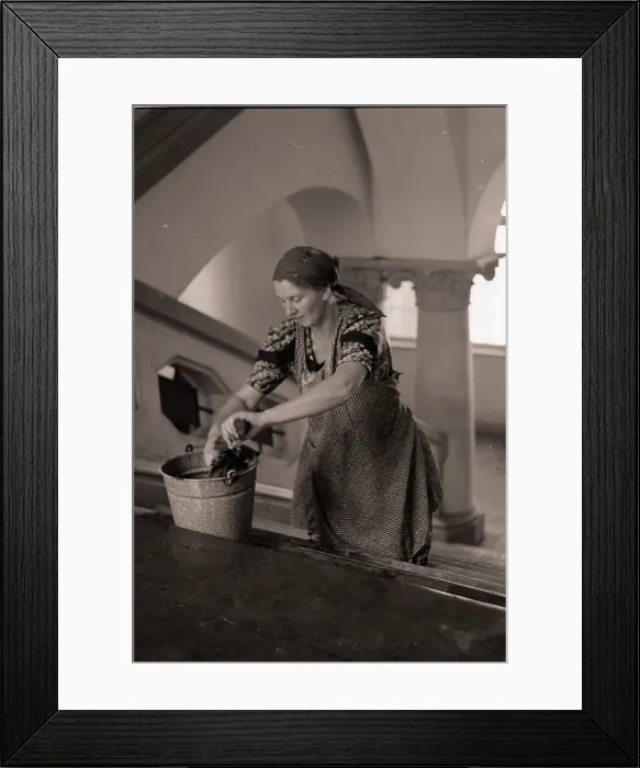Framed Print : Female Artist Cleaning for Supplies Framed Print : Female Artist Cleaning for Supplies