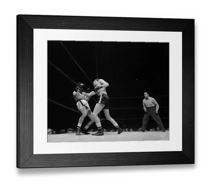 Framed Print : Archie Devino Boxing Against Ray Famechon Framed Print : Archie Devino Boxing Against Ray Famechon