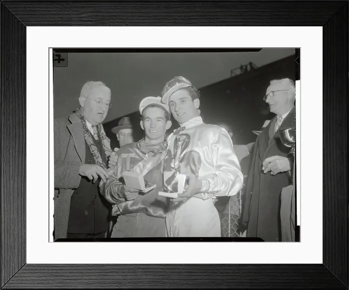 Framed Print : Willie Shoemaker Posing with Joe Culmone Framed Print : Willie Shoemaker Posing with Joe Culmone