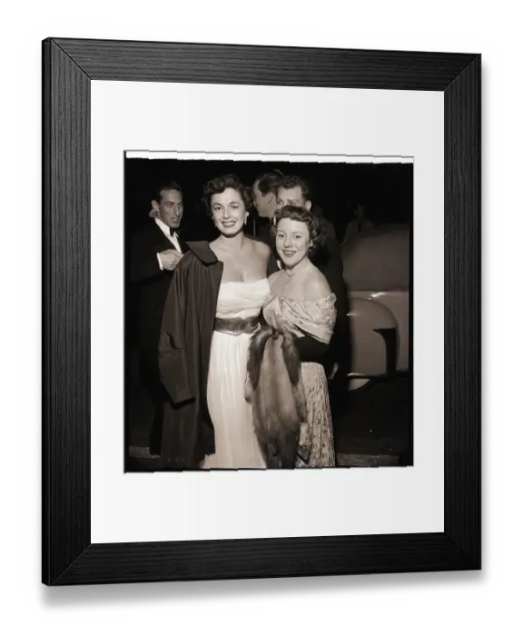 Framed Print : Ruth Roman and Patricia Hitchcock Framed Print : Ruth Roman and Patricia Hitchcock