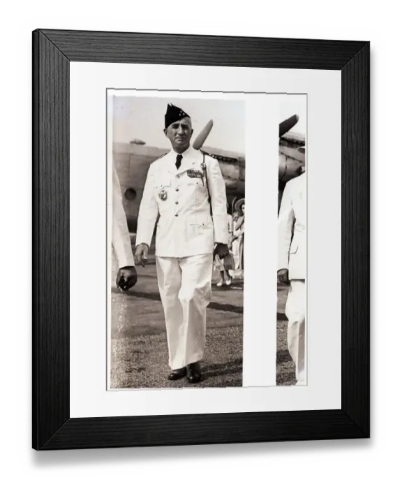 Framed Print : French General De La Tour Du Moulin Framed Print : French General De La Tour Du Moulin