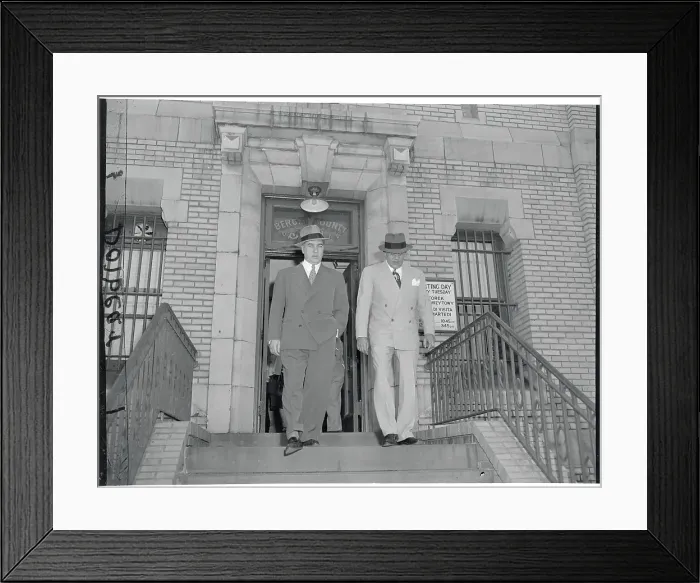 Framed Print : Salvatore Moretti Leaving Jail Framed Print : Salvatore Moretti Leaving Jail