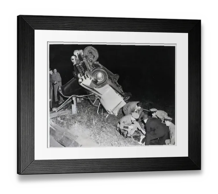 Framed Print : Police Give First Aid To Car Crash Victi Framed Print : Police Give First Aid To Car Crash Victi