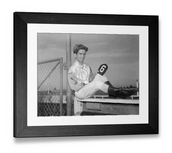 Framed Print : Willie Shoemaker Holding a Number Six Framed Print : Willie Shoemaker Holding a Number Six