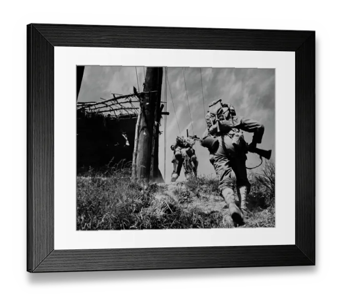 Framed Print : US Marines In Korea, 1950 Framed Print : US Marines In Korea, 1950