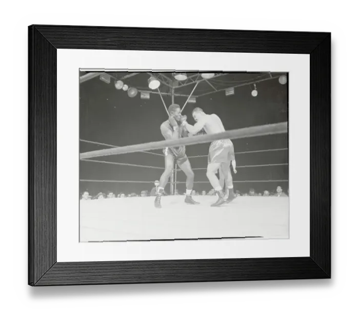 Framed Print : Joe Louis and Ezzard Charles in Boxing Action Framed Print : Joe Louis and Ezzard Charles in Boxing Action