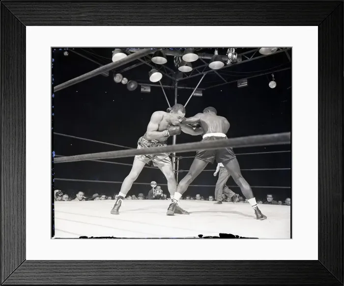 Framed Print : Joe Louis Punching Ezzard Charles Framed Print : Joe Louis Punching Ezzard Charles
