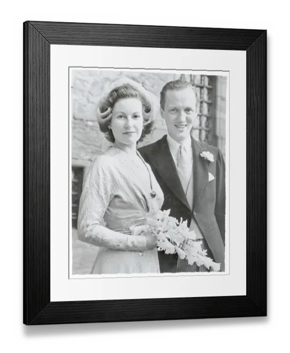 Framed Print : Royal Couple Posing at Their Reception Framed Print : Royal Couple Posing at Their Reception