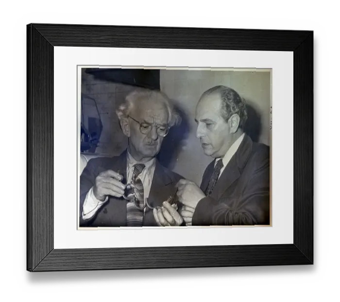 Framed Print : Blackstone And Dunninger Hold Handcuffs Framed Print : Blackstone And Dunninger Hold Handcuffs