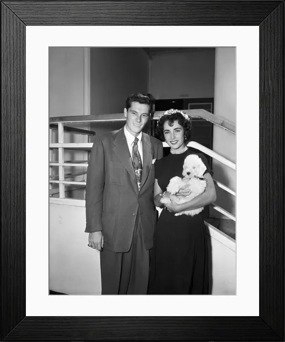Framed Print : Elizabeth Taylor and Nicky Hilton, Jr Framed Print : Elizabeth Taylor and Nicky Hilton, Jr