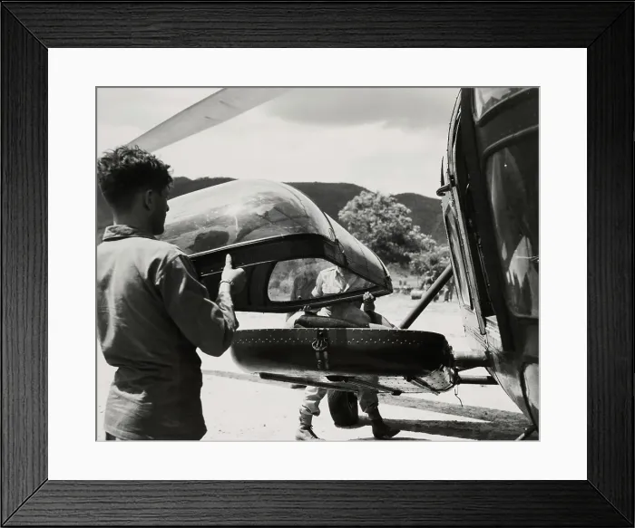 Framed Print : Helicopter Litter For Medical Evacuation Framed Print : Helicopter Litter For Medical Evacuation