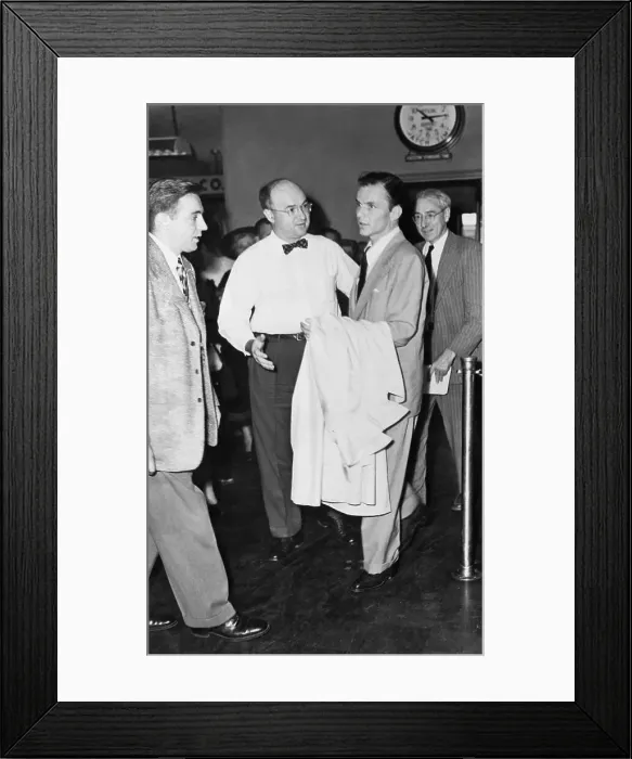 Framed Print : Frank Sinatra Framed Print : Frank Sinatra