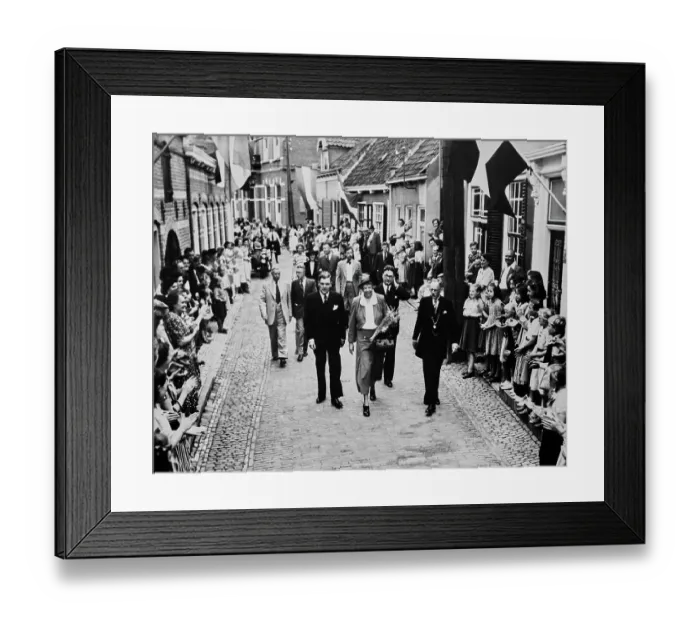 Framed Print : Eleanor Roosevelt Visiting Dutch Village Framed Print : Eleanor Roosevelt Visiting Dutch Village