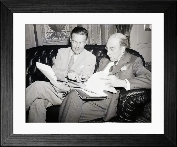 Framed Print : H. Cabot Lodge Seated W / Theodore Green Framed Print : H. Cabot Lodge Seated W / Theodore Green