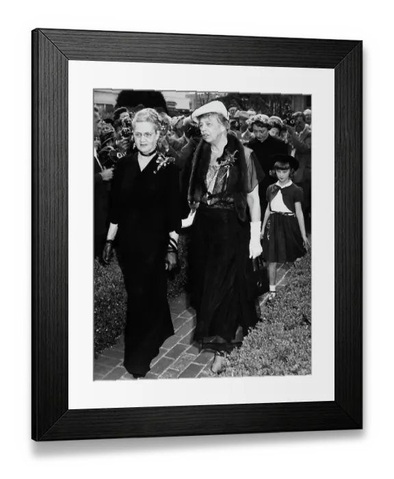 Framed Print : Eleanor Roosevelt Arriving At Grandson's Wedding Framed Print : Eleanor Roosevelt Arriving At Grandson's Wedding