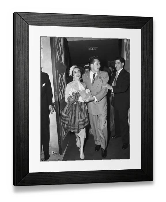 Framed Print : Liz Taylor and Conrad Hilton Jr Framed Print : Liz Taylor and Conrad Hilton Jr