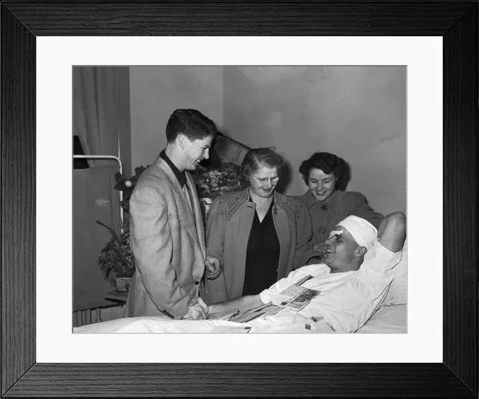 Framed Print : Gordon Howe in Hospital With Visitors Framed Print : Gordon Howe in Hospital With Visitors