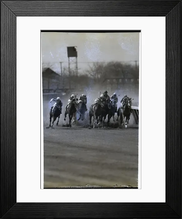 Framed Print : Horse Race In Progress