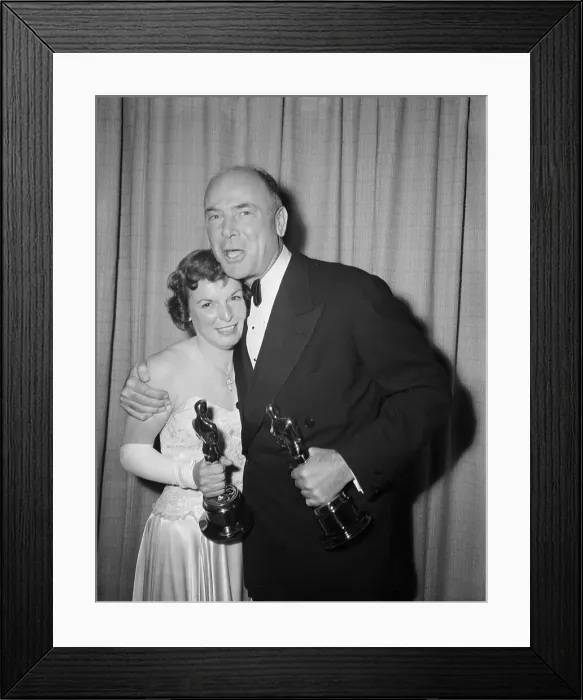 Framed Print : Mercedes Mccambridge Winning Oscar Framed Print : Mercedes Mccambridge Winning Oscar