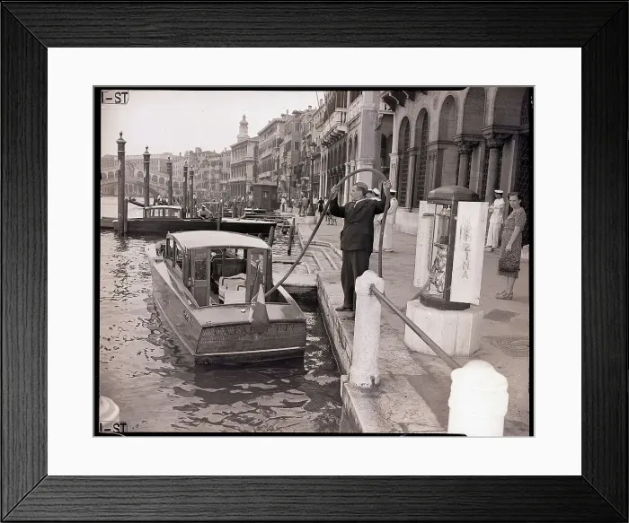Framed Print : Venetian Man Filling His Boat With Gas Framed Print : Venetian Man Filling His Boat With Gas