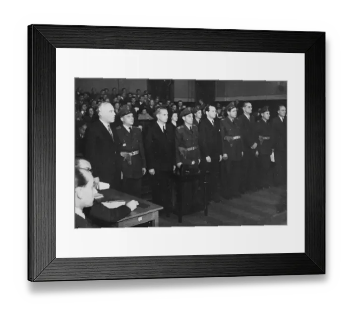 Framed Print : Robert Vogeler and Others During Espionage Trial Framed Print : Robert Vogeler and Others During Espionage Trial