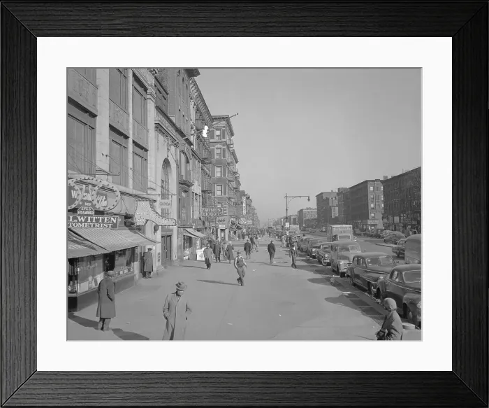Framed Print : 125th Street and Lenox Avenue Looking East in Harlem Framed Print : 125th Street and Lenox Avenue Looking East in Harlem
