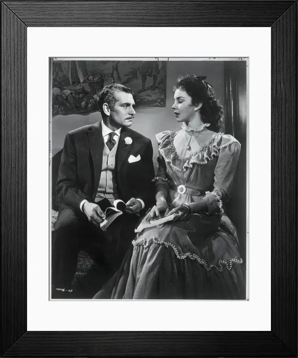 Framed Print : Laurence Olivier and Jennifer Jones in Carrie Framed Print : Laurence Olivier and Jennifer Jones in Carrie