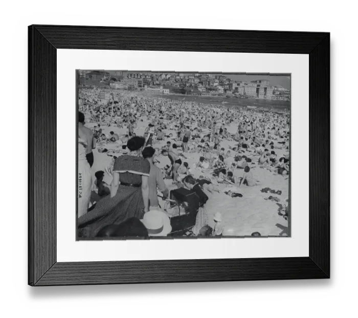 Framed Print : Australia's Bondi Beach Framed Print : Australia's Bondi Beach