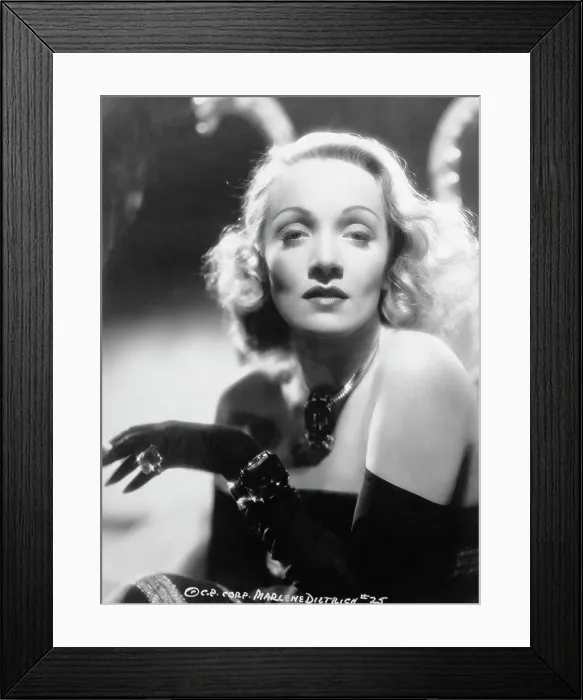 Framed Print : Marlene Dietrich