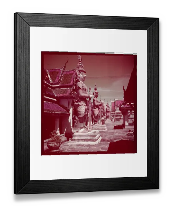 Framed Print : View of Emerald Temple Statues