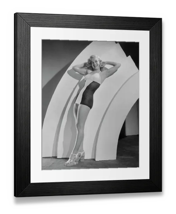 Framed Print : Marilyn Monroe Framed Print : Marilyn Monroe