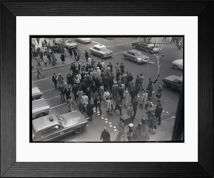 Framed Print : Crowd of Pedestrians Crossing 5th Ave Framed Print : Crowd of Pedestrians Crossing 5th Ave