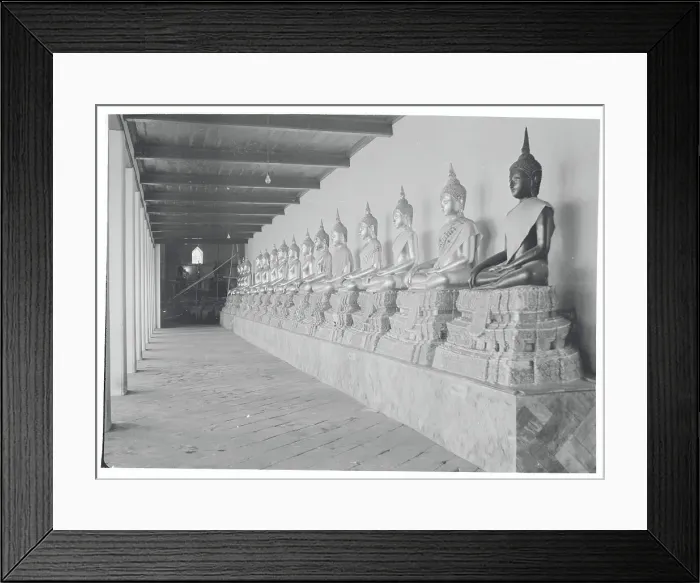 Framed Print : Statues in Bangkok Court Framed Print : Statues in Bangkok Court