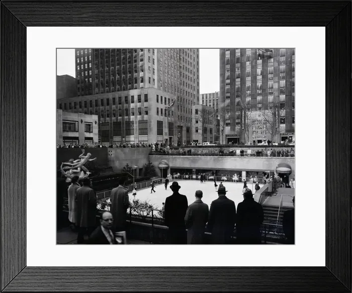 Framed Print : Ice Skaters at Rockefeller Center Framed Print : Ice Skaters at Rockefeller Center