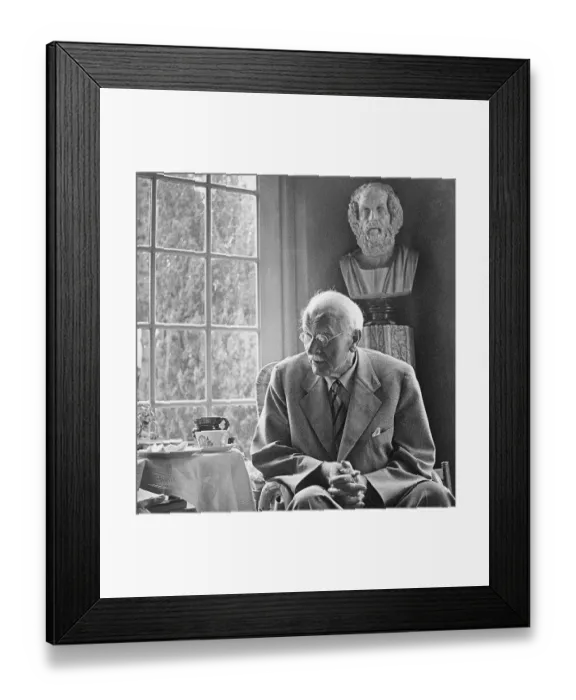 Framed Print : Psychiatrist Carl Gustav Jung Framed Print : Psychiatrist Carl Gustav Jung