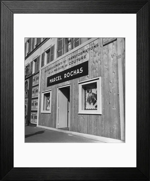 Framed Print : Exterior View of Maison Rochas Building Framed Print : Exterior View of Maison Rochas Building