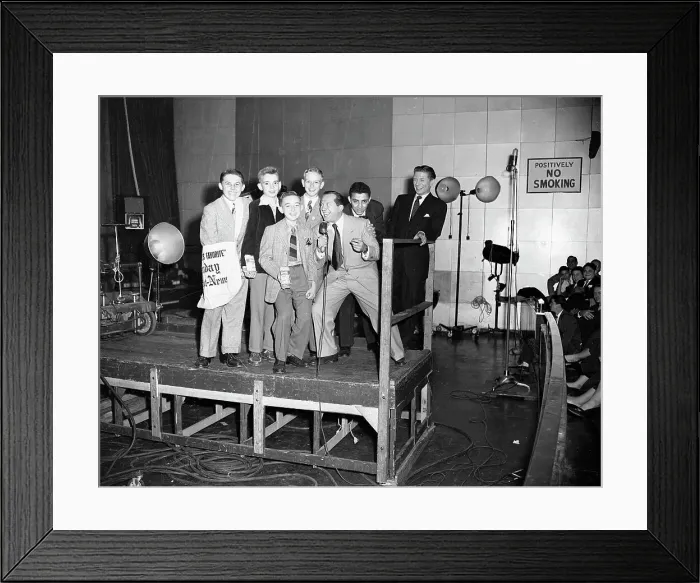 Framed Print : Jerry Lester and Harrisburg Newsboys Standing on Stage Framed Print : Jerry Lester and Harrisburg Newsboys Standing on Stage