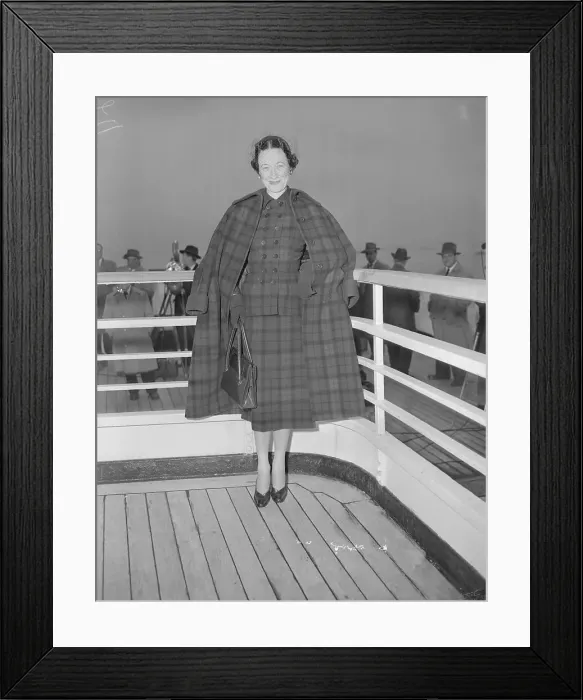 Framed Print : Duchess of Windsor Posing on Ship Deck Framed Print : Duchess of Windsor Posing on Ship Deck