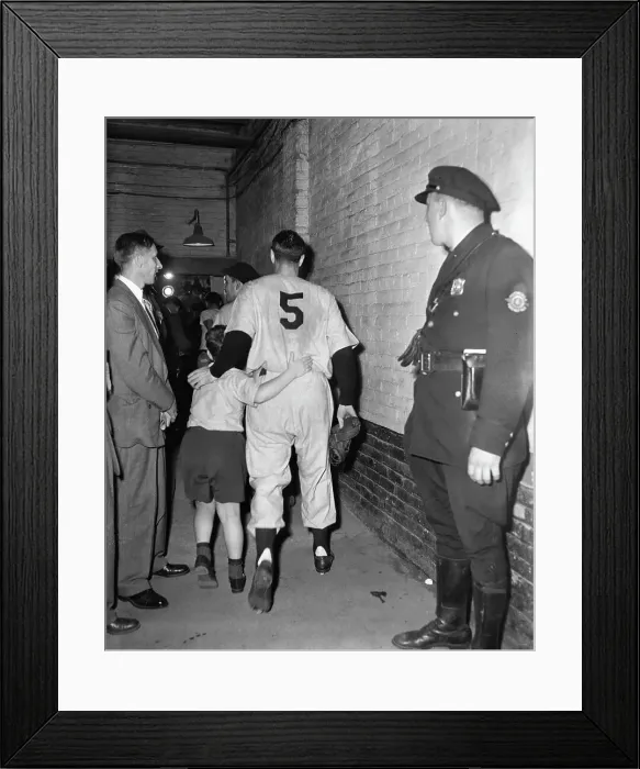 Framed Print : Dimaggio And Son Walk To Dressing Room Framed Print : Dimaggio And Son Walk To Dressing Room