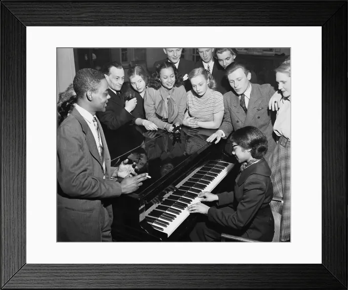 Framed Print : Howard University Students Perform in Germany Framed Print : Howard University Students Perform in Germany