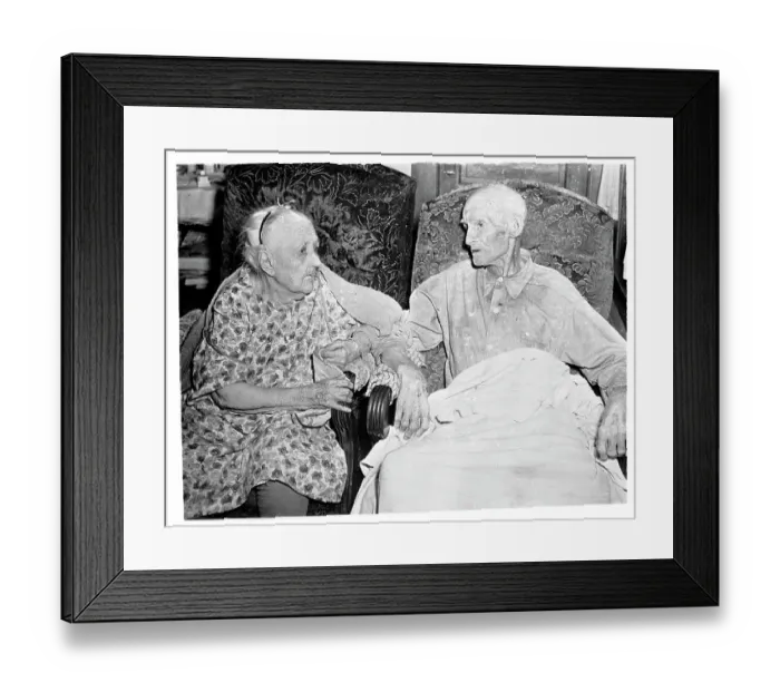 Framed Print : Couple Celebrating Their 77th Wedding Anniversary Framed Print : Couple Celebrating Their 77th Wedding Anniversary