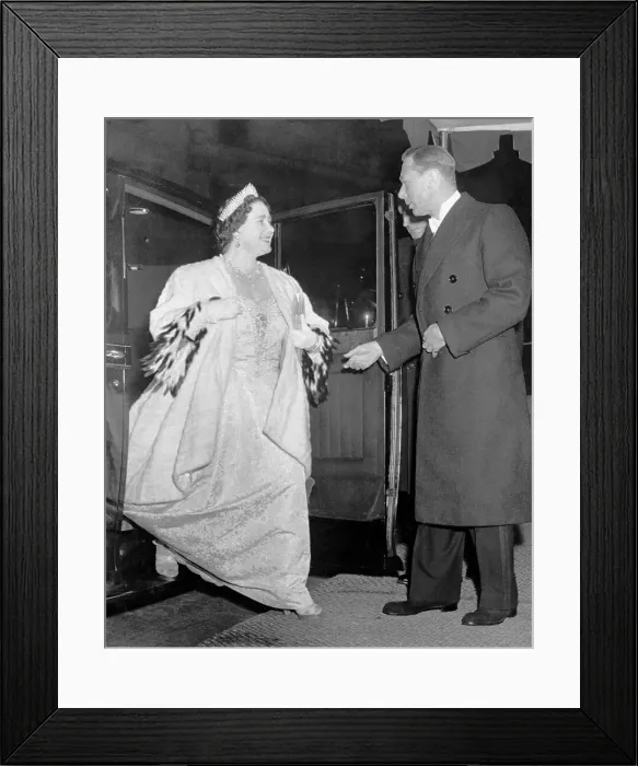 Framed Print : King George and Queen Elizabeth Framed Print : King George and Queen Elizabeth