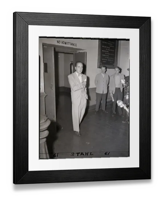 Framed Print : Humphrey Bogart Stands Outside Court Framed Print : Humphrey Bogart Stands Outside Court