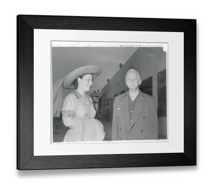 Framed Print : Walter White with Wife Framed Print : Walter White with Wife