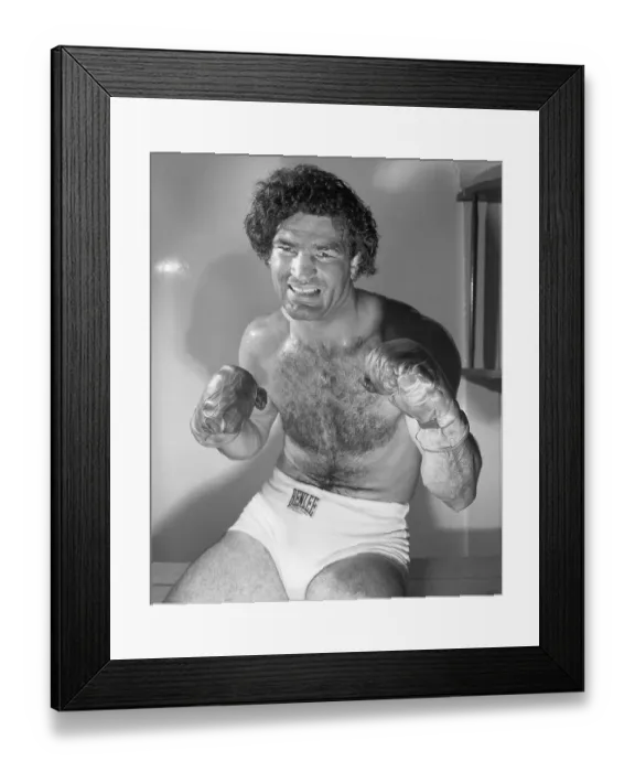 Framed Print : Boxer Pat Valentino Framed Print : Boxer Pat Valentino