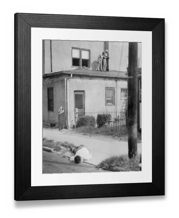 Framed Print : Detectives Waiting on the Roof of a House Framed Print : Detectives Waiting on the Roof of a House