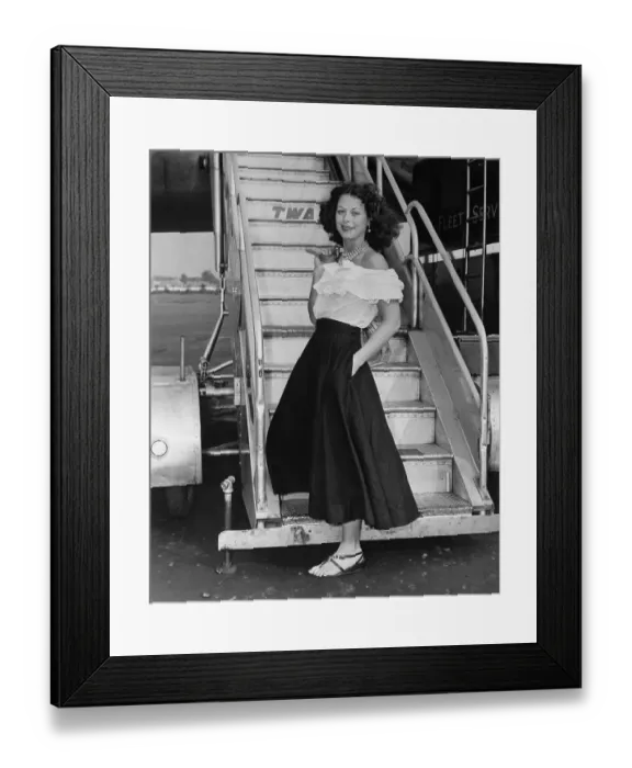 Framed Print : Portrait of Hedy Lamarr Framed Print : Portrait of Hedy Lamarr
