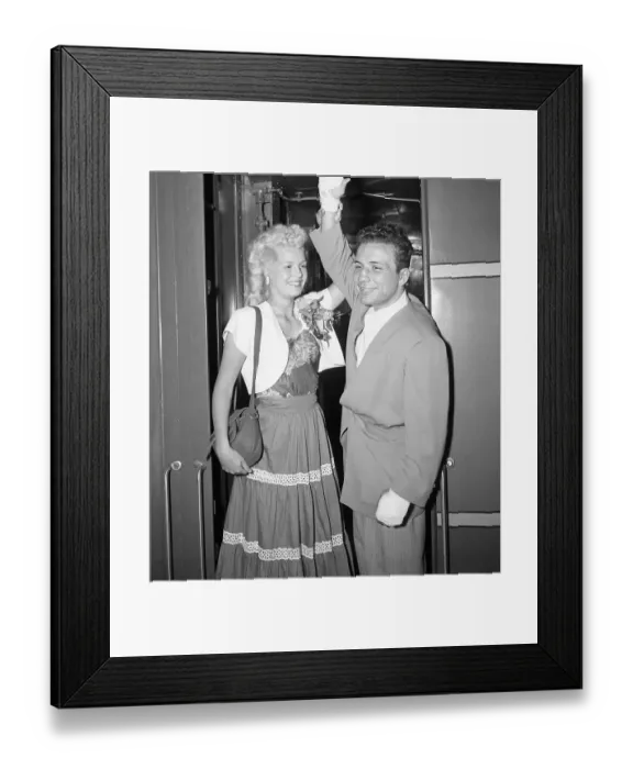 Framed Print : Viki Lamotta Raising Jake Lamotta's Hand Framed Print : Viki Lamotta Raising Jake Lamotta's Hand