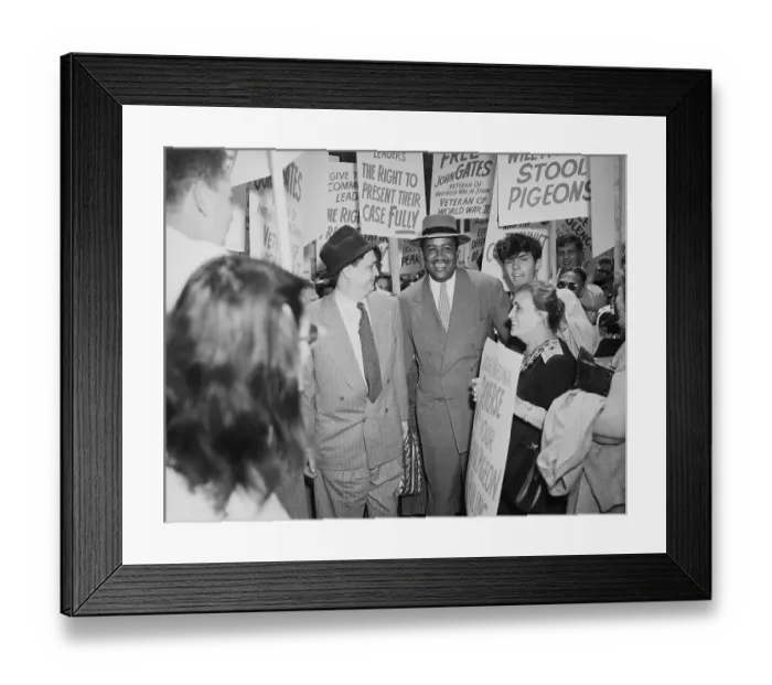 Framed Print : Robert Thompson And Benj. Davis In Crowd Framed Print : Robert Thompson And Benj. Davis In Crowd