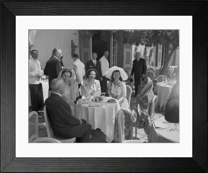 Framed Print : Rita Hayworth After Marrying Prince Aly Khan Framed Print : Rita Hayworth After Marrying Prince Aly Khan